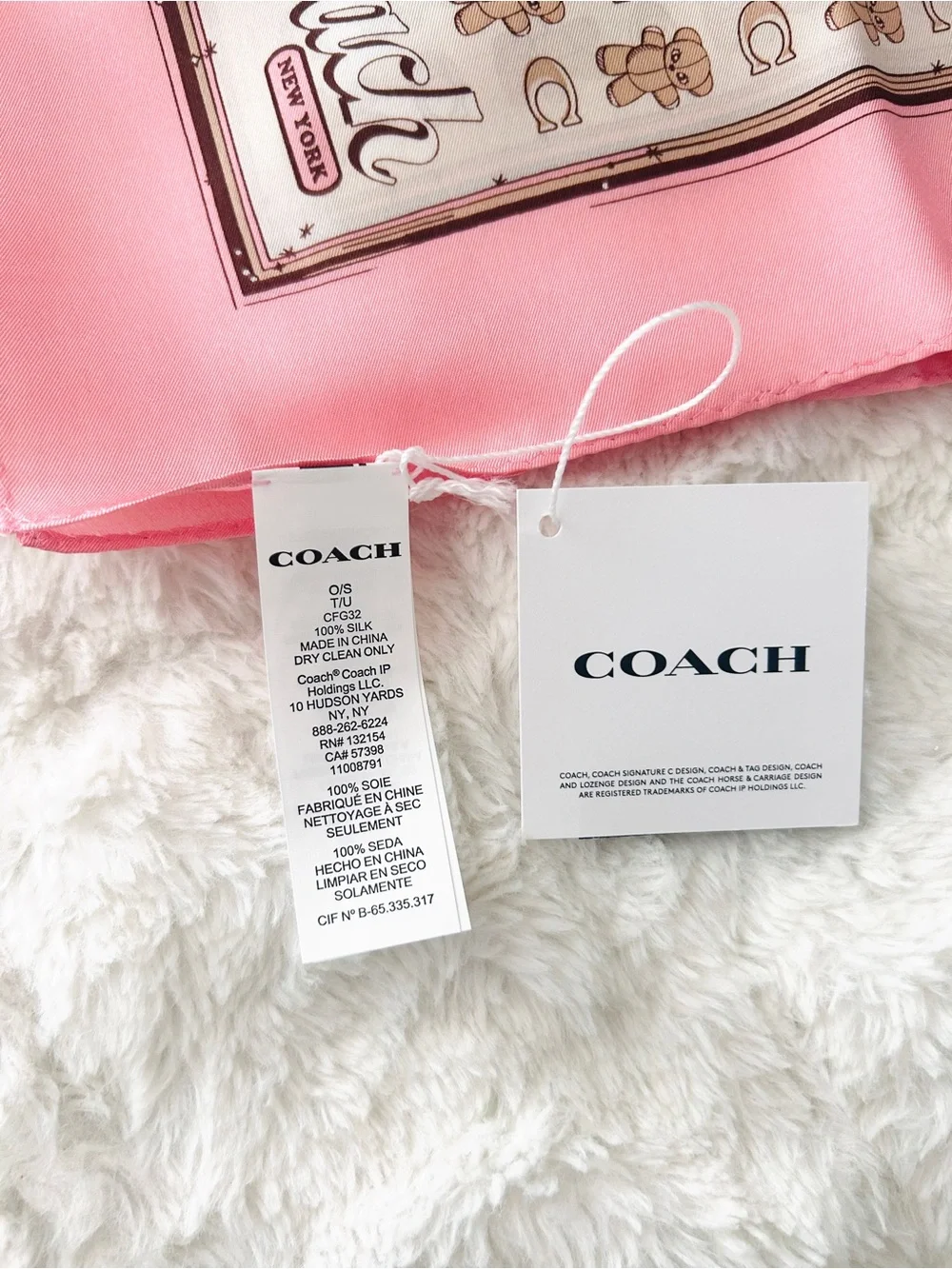 NWT🧸Coach Bear Stuffie Print Silk Bandana Pink CFG32 Hair Scarf Gift 23" x 23" - Picture 4 of 6